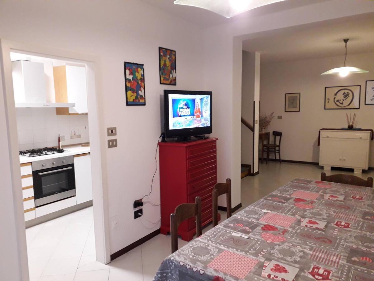 Casa Martina "Holiday Home" Marano Lagunare Bagian luar foto