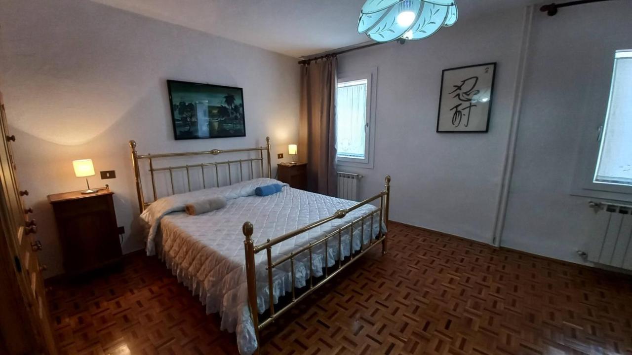 Casa Martina "Holiday Home" Marano Lagunare Bagian luar foto